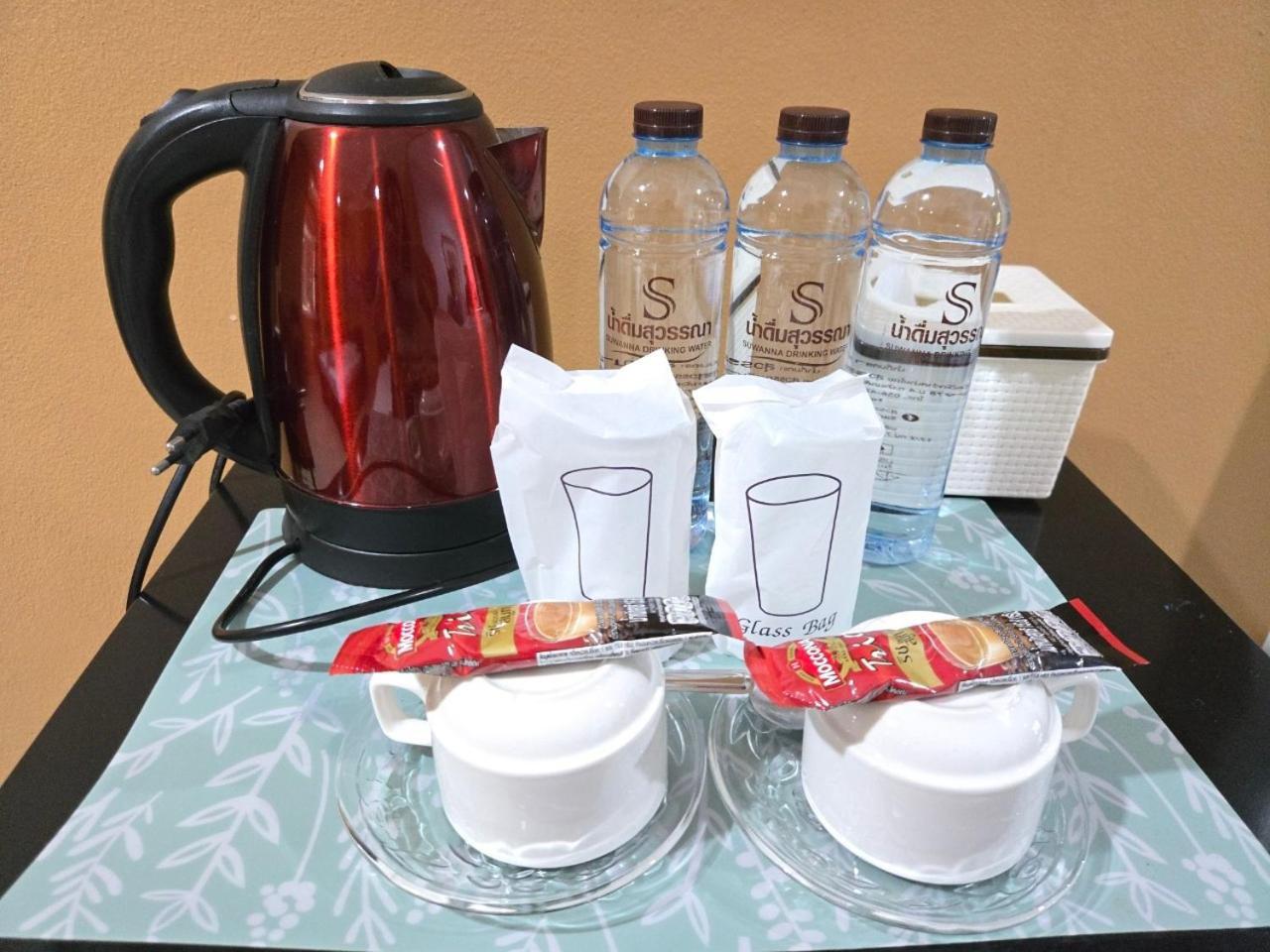 Suwanna Riverside Chai Nat Exterior foto